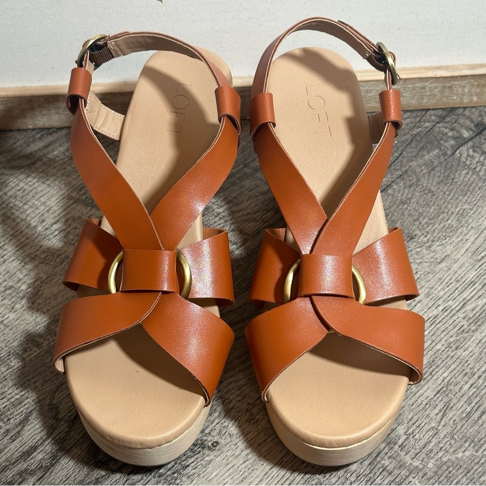 ANN TAYLOR LOFT Cognac Strappy Crossover Platform Wedge Sandals 9.5 - Picture 2 of 9